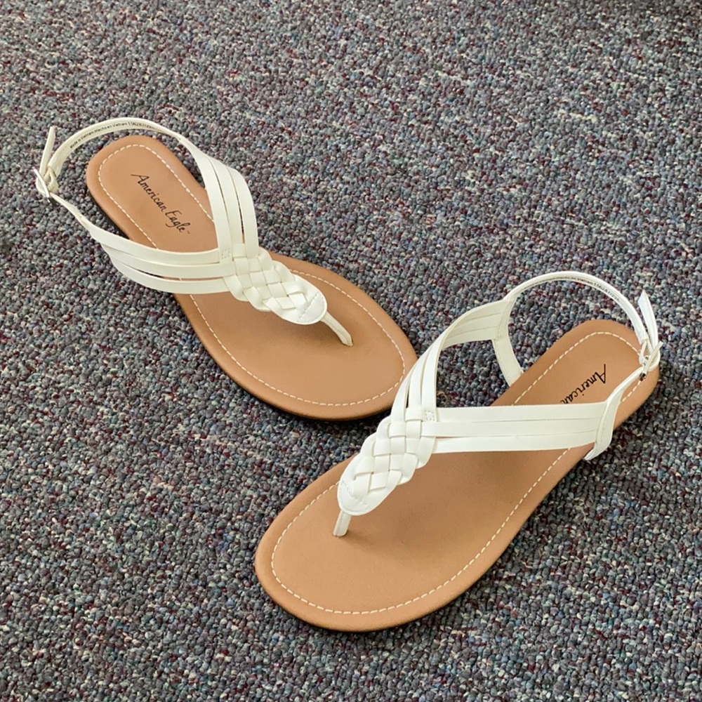American Eagle white sandals
